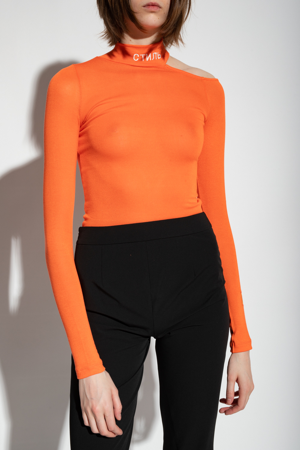 Heron preston orange turtleneck hotsell